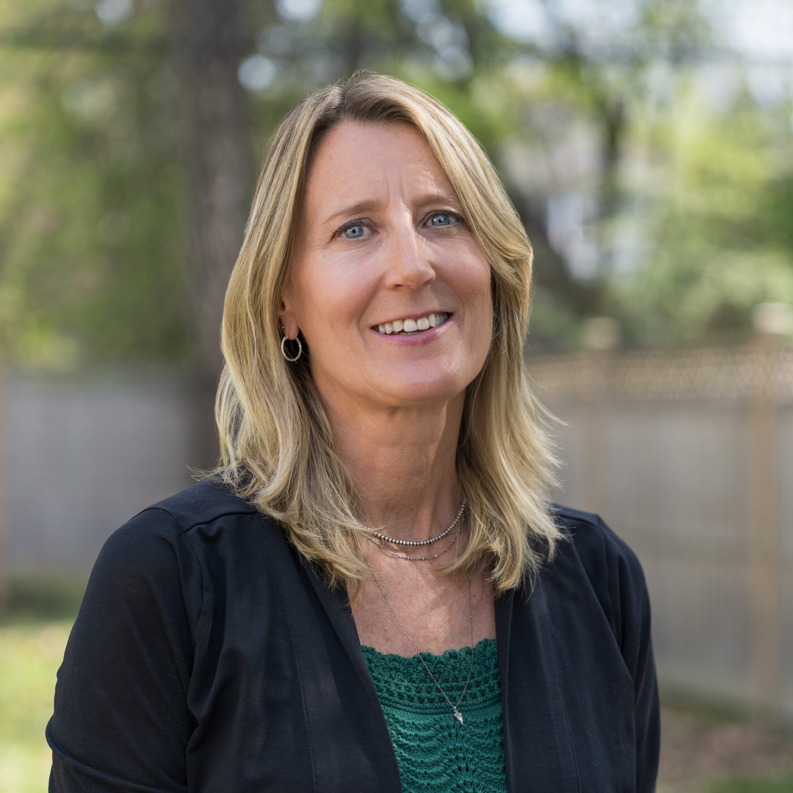 Julie DiCarlo Photo